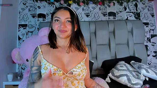Živý XXX chat LucyRosse