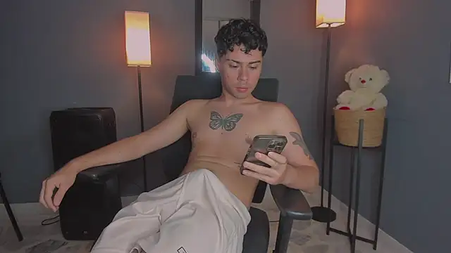 Soft_Temptationxx Live XXX Chat