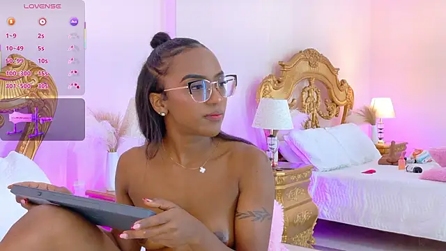 AshleyFerri's Live XXX Chat