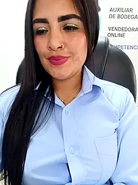 MAYE__13: онлайн-секс-чат