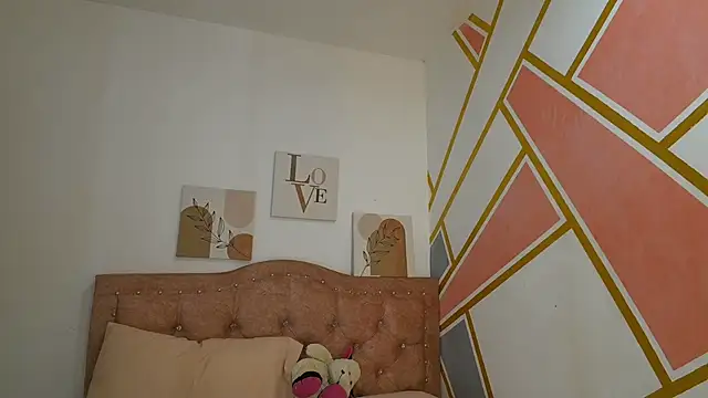 Gin_Boobs 现场XXX聊天