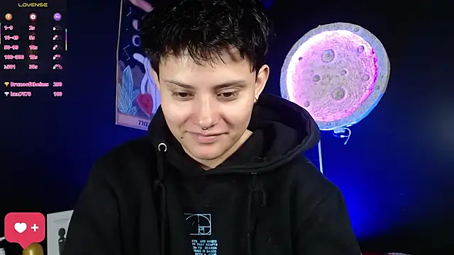 girl_intense444's Live XXX Chat