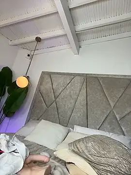 SweetieSinXXX: онлайн-секс-чат