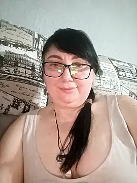 Chat +18 de MariSwan222 ao vivo