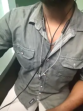 Tamil_KDD: διαδικτυακό σόου στην κάμερα