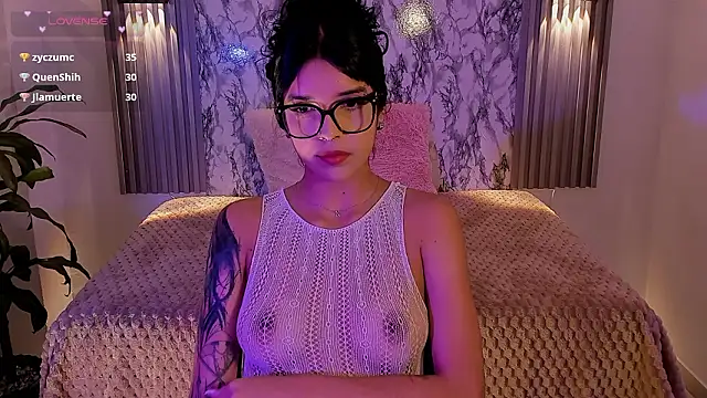 ChloeeMasonn 在線直播表演