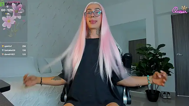 miss_tatiana_ Adlı Modelin Canlı XXX Sohbeti