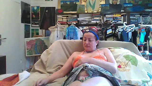 MariaAnaSunshine Adlı Modelin Canlı XXX Sohbeti