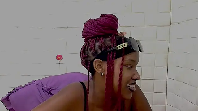 XXX chat uživo modela EroticSexyPrada