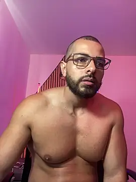 Chat +18 de magnumchris ao vivo