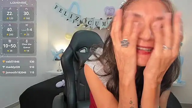 Pokazy przed kamerką – Emma_Mendozaa