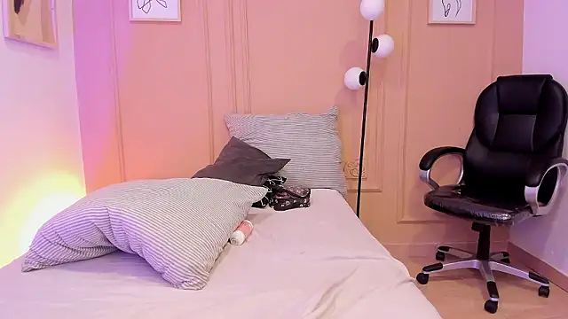 XXX chat uživo modela salem_sp