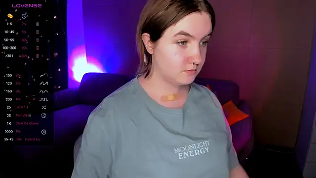 lovelyy_julia Chat XXX live