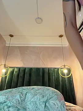 EmmaJhoons' Live XXX Chat