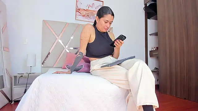 Lucia_velez élő XXX-chatje