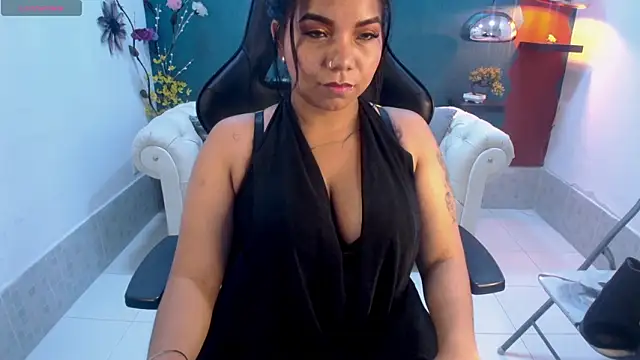 Elizabeth_Suan_ Webcam-Show