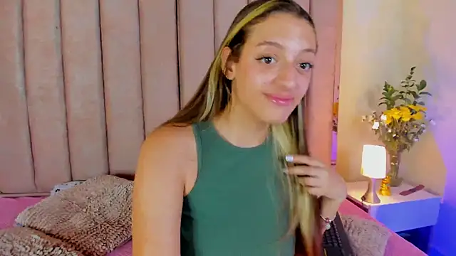 Pertunjukan Kamera Web isa_miller18