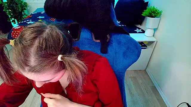 CranberryHot's Live XXX Chat