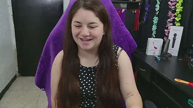 ann_bronw's Live XXX Chat