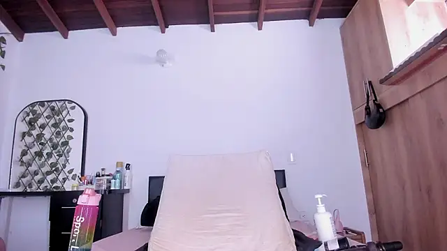 medussa13_'s Live XXX Chat