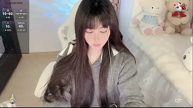 yuii-7 即時 XXX 聊天