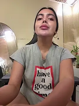 TS-SimplyTheBest Webcam show