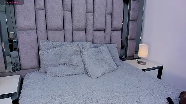 Онлайн чат XXX EMMAHILL1