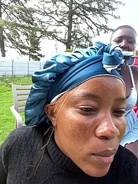 Chat XXX ao vivo de QueenBaexx