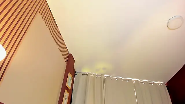 Chatroom XXX en direct de wini_fer