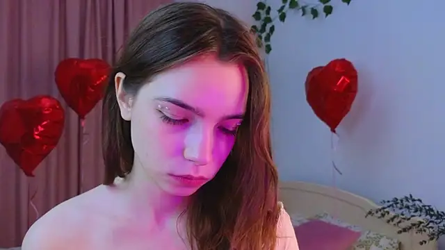 XXX chat uživo modela Evi_Brook