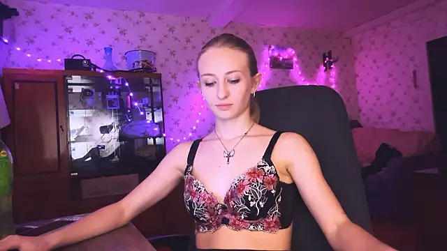 XXX chat uživo modela AmeliLia