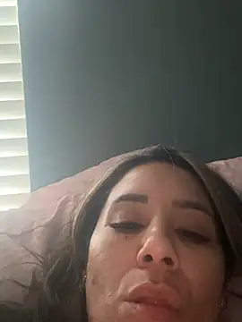 Živý XXX chat Aw_ThROAt9