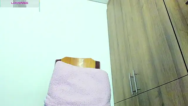 XXX chat uživo modela Bessie32