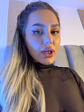 Chatroom XXX en direct de alisa_w