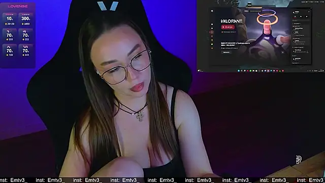 Sembang XXX Secara Langsung Emili1-