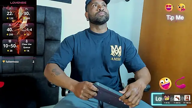 MattRodriguez9 webkamerás műsora