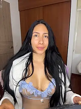 แชท XXX สดของ ArianaReynoldss