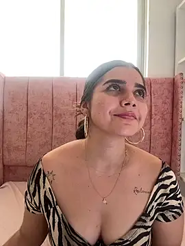 salomecute21 即時 XXX 聊天