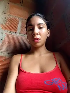 chaparritahot99's Live XXX Chat