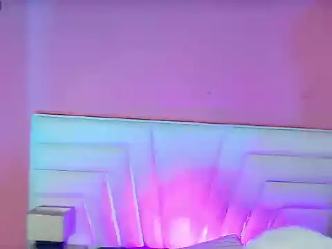 Webkamerová show AlexiaHearts