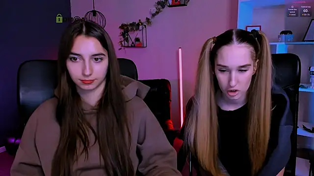 mila_firee's Live XXX Chat