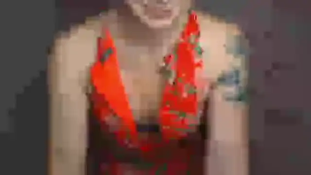 Madonna_Fire Chat XXX live