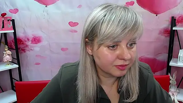 VeronicaSvitt: онлайн-секс-чат