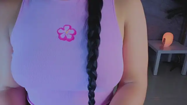 nati06_s' Live XXX Chat