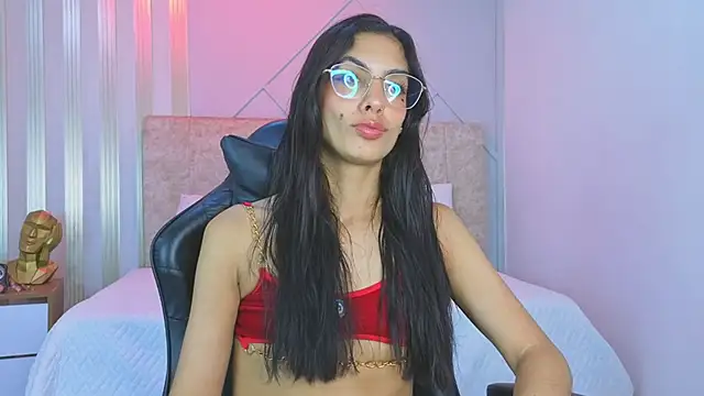 j_belle_'s Live XXX Chat