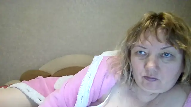 Lusi-777 webkamerás műsora