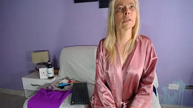 Chat XXX ao vivo de sophia_ny