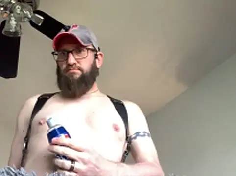 Icebearsticlese's Live XXX Chat