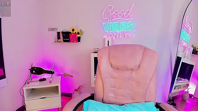 Chat XXX en directo de Alice_Vixen