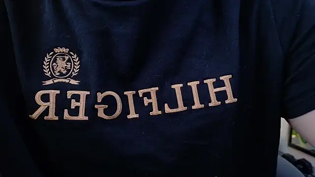 Elian_savoy: онлайн-секс-чат